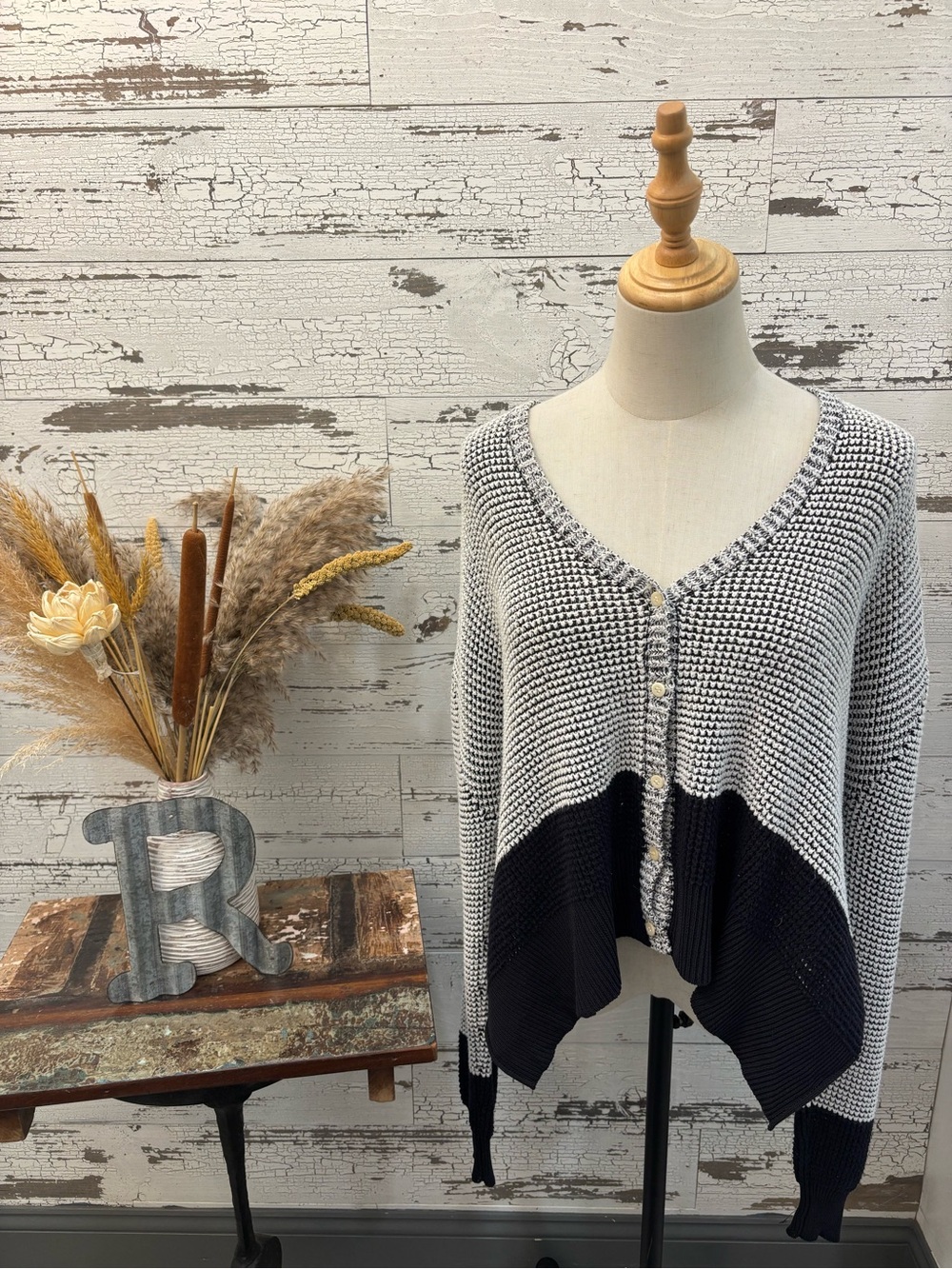 Phillips Jim Contrast Hem V-Neck Button Cardigan Sweater - Black & White